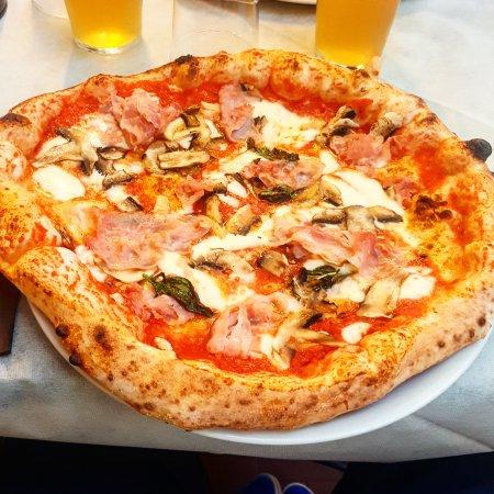 Giustino's Pizza & Cucina